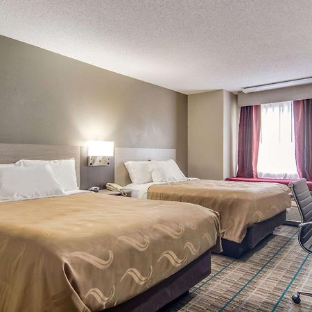 Quality Inn & Suites Grove City-Outlet Mall Eksteriør billede